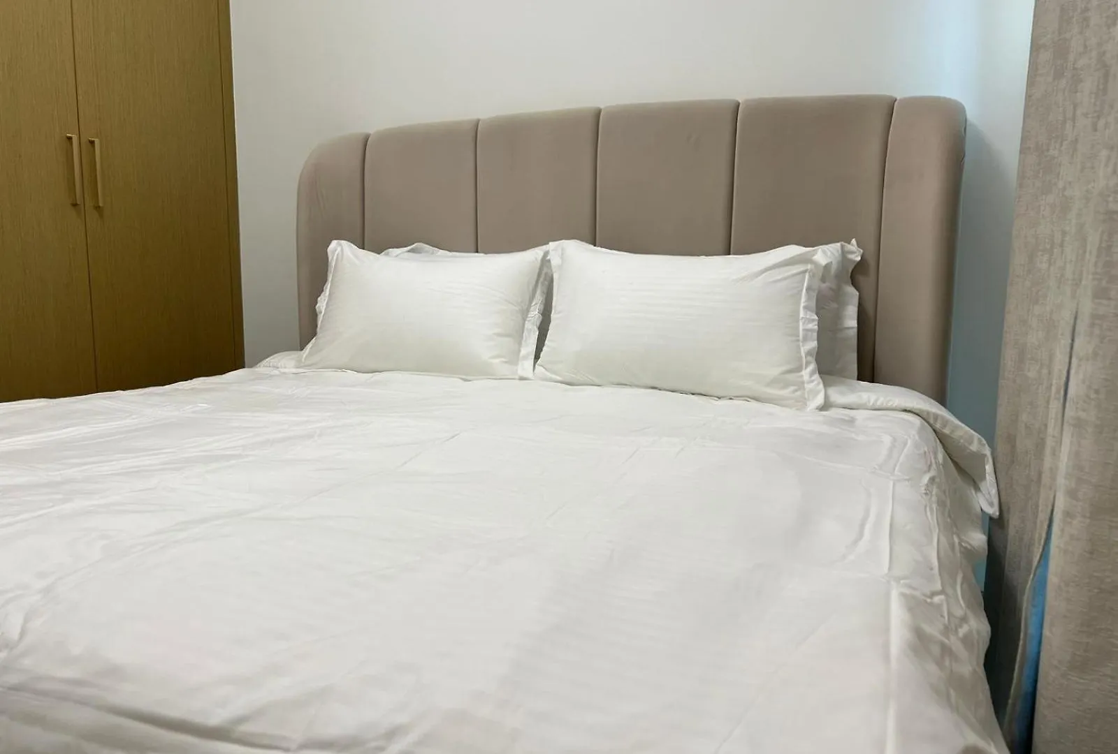 One Bedroom Apartment Close To Airport & Dubai Mall